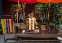 ชุดไทยพระราชนิยม 8 แบบ: ‘ความหลากหลาย’ ที่หลายคนเข้าใจผิดว่า ‘ความซ้ำซ้อน’ ชุดไทยพระราชนิยม 8 แบบ: 'ความหลากหลาย' ที่หลายคนเข้าใจผิดว่า 'ความซ้ำซ้อน'
